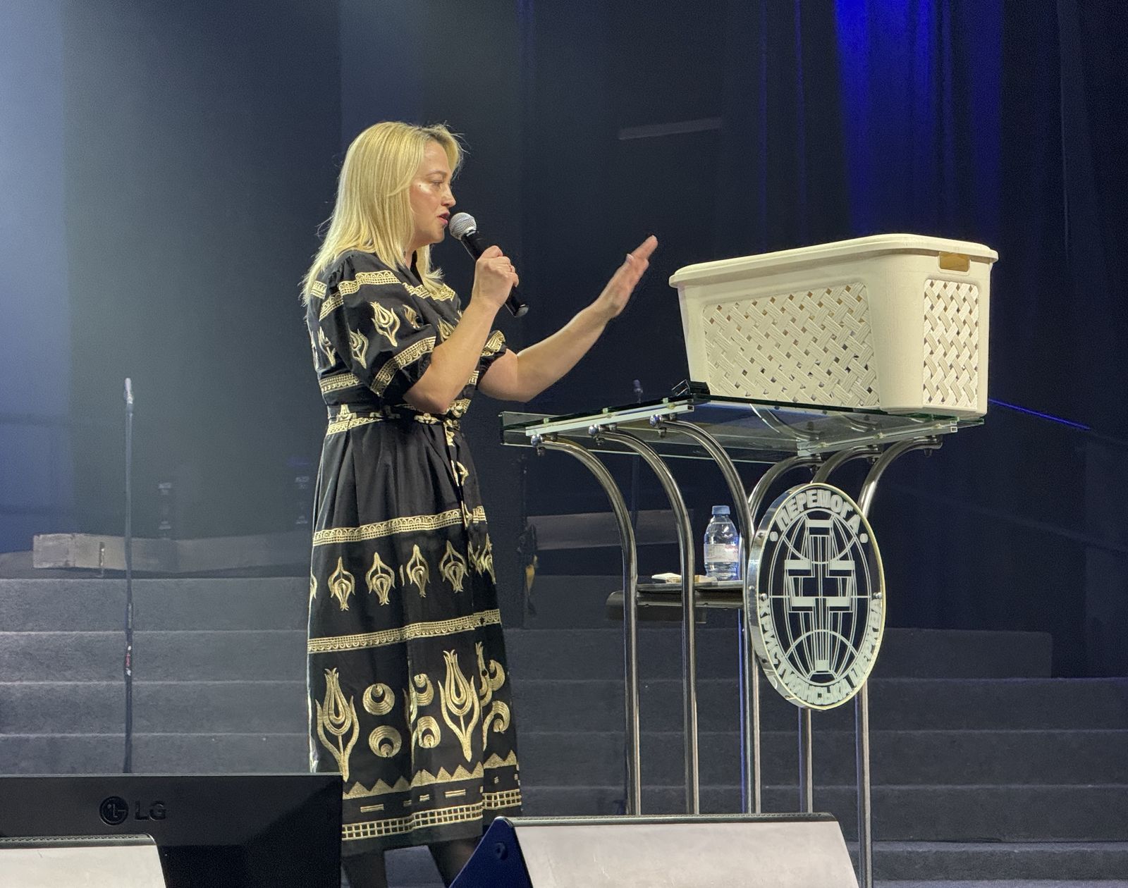 ВОСКРЕСНЫЕ БОГОСЛУЖЕНИЯ 05.04.2026