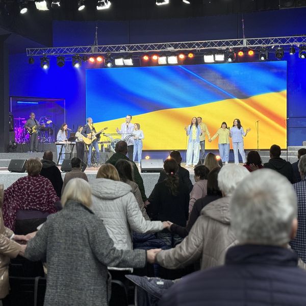 НЕДІЛЬНІ БОГОСЛУЖІННЯ 19.04.2026