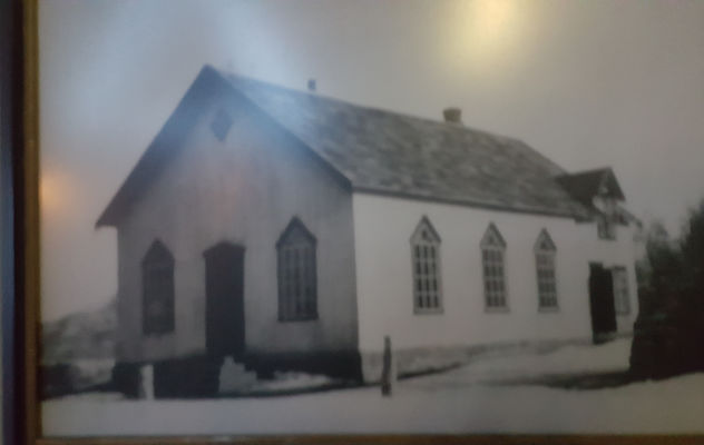 Balsfjord Baptistmenighet, gamle kirken på Storsteinnes