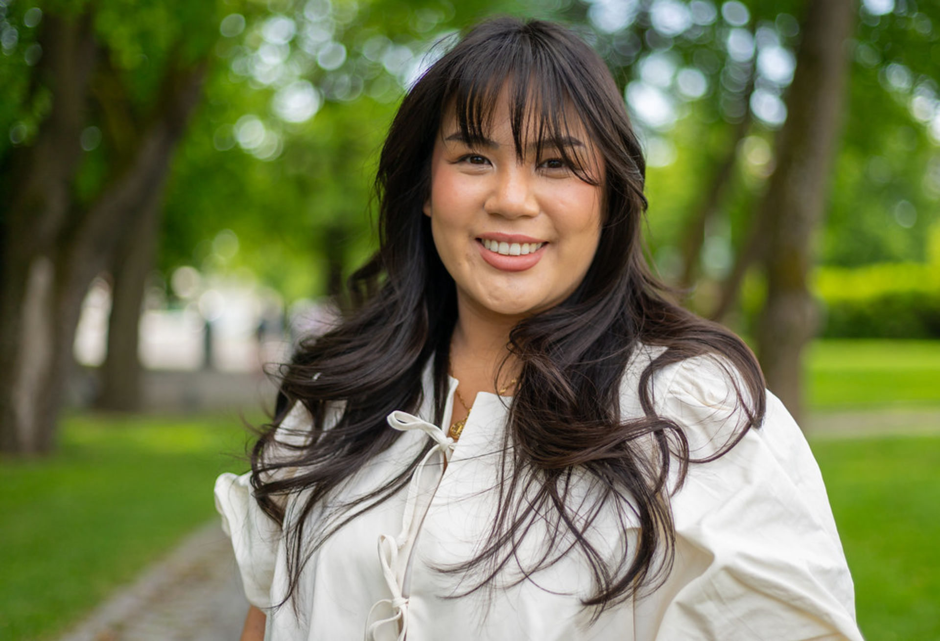 Troende og ikke-troende pilegrimer besøker terrormål