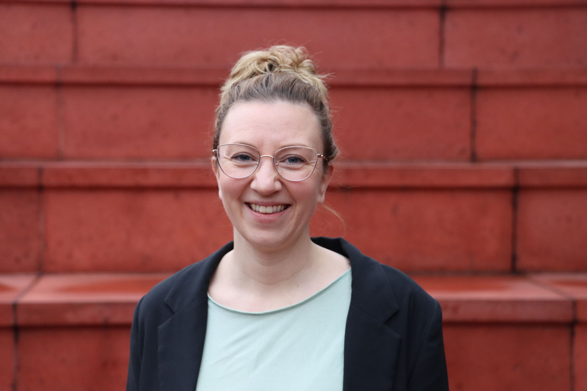 Troende og ikke-troende pilegrimer besøker terrormål