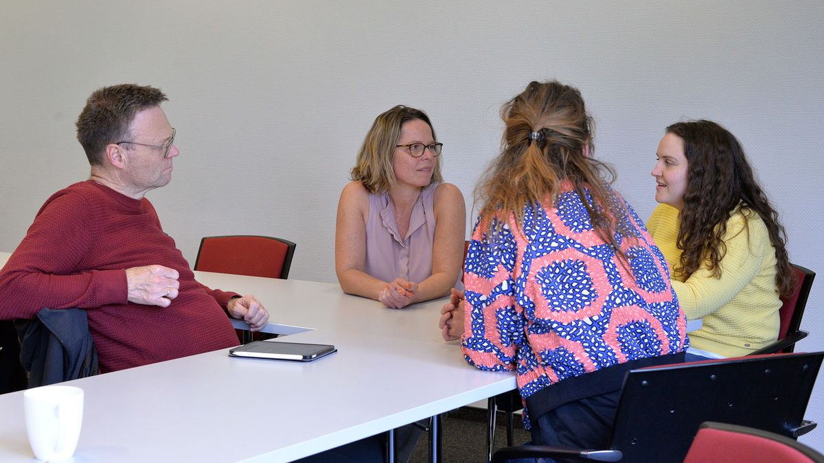 Ber til Jesus i rundkjøringer