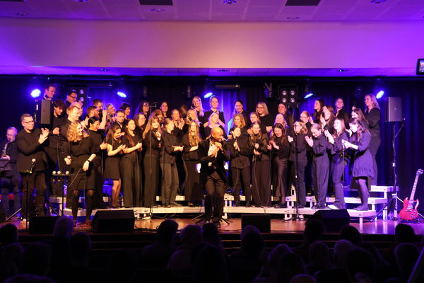 Fantastisk helg med Gerald T. Smith  og Salem Gospelkor