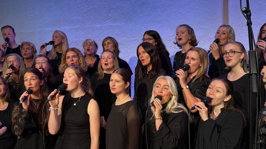 Glimt fra Salem Gospelkors turné i Sverige!
