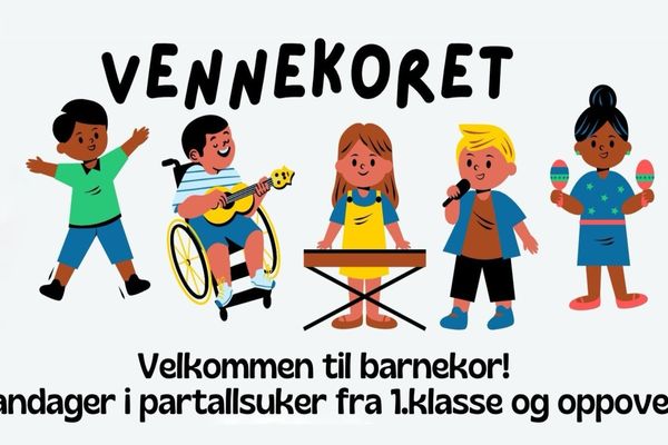 Middag, sang, lek og dans