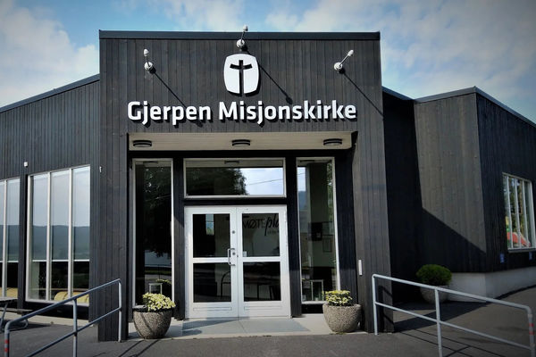 ER DU VÅR NYE UNGDOMSARBEIDER /PASTOR?