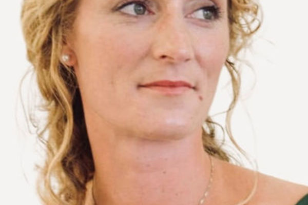 Presentasjon av Laila, vår nye diakon i Resting place