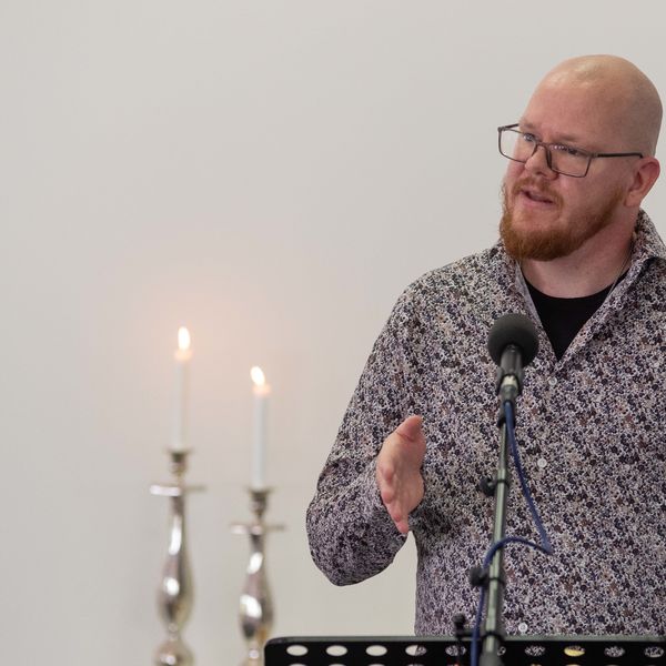 Lars Egil Hagevik Fredriksen - 'Med blikket festet på Jesus'