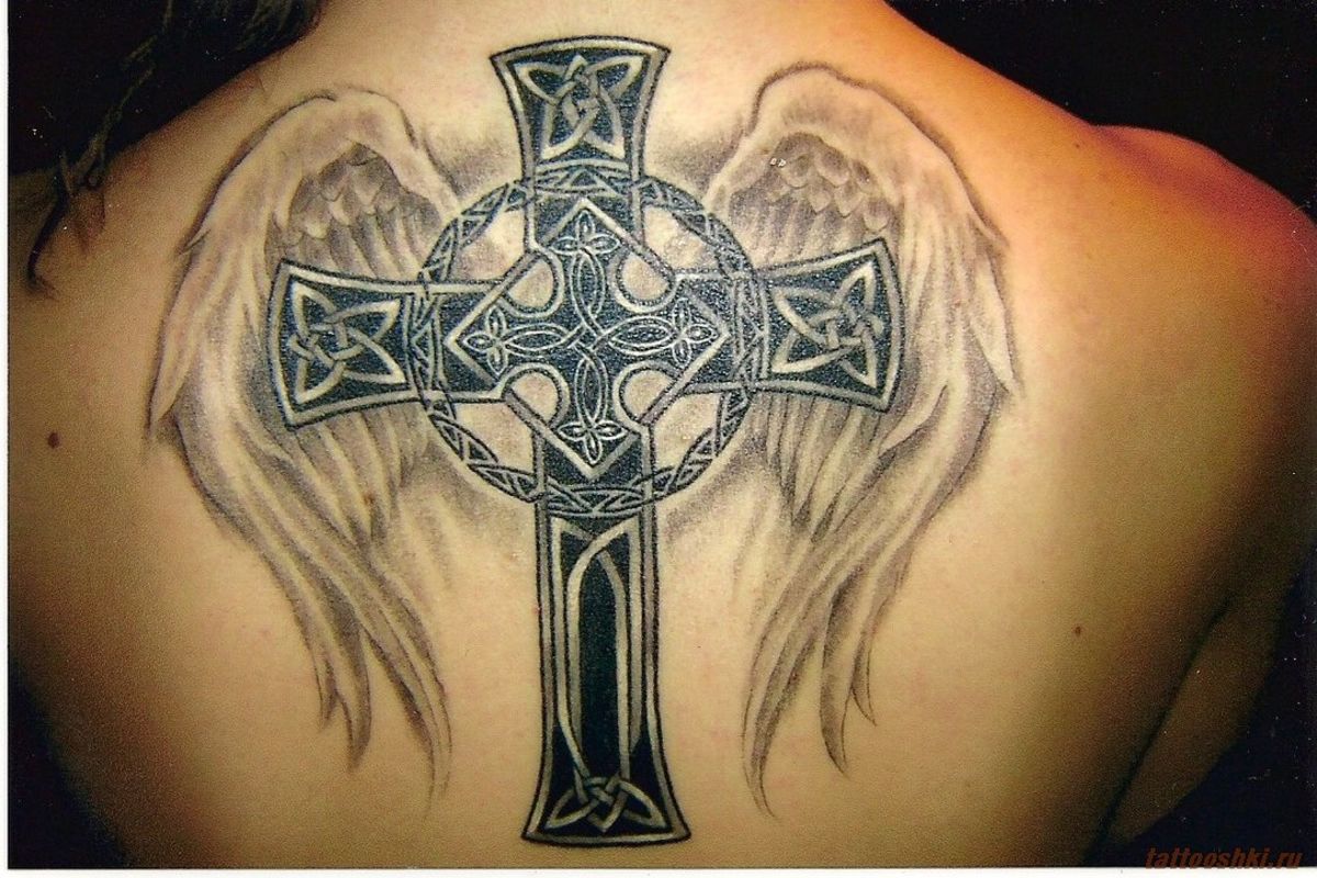 Идеи для вашей следующей христианской татуировки