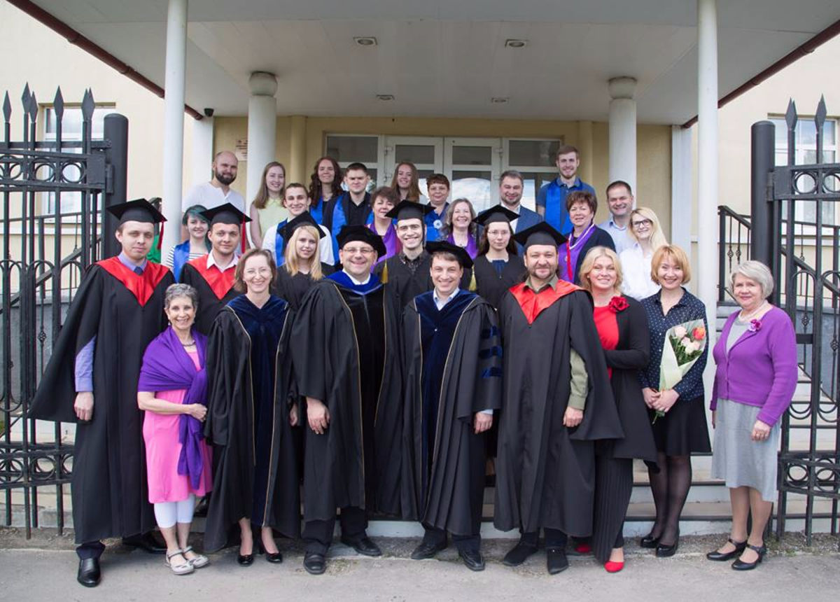 Евроазиатская богословская семинария продолжает набор на образовательную программу «Миссия в профессии»
