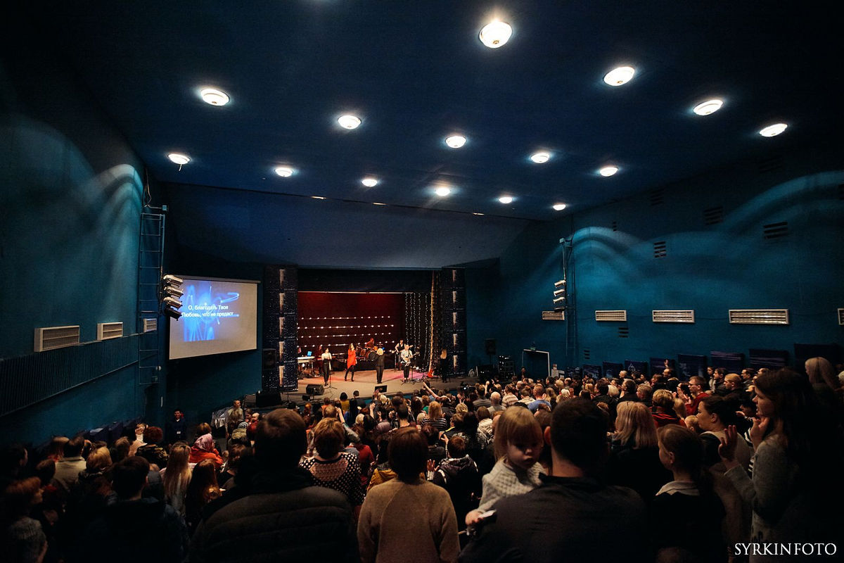 В Хабаровской церкви показали театральную постановку о значении Пасхи 