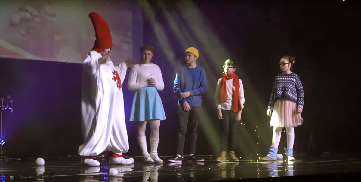 Мюзикл для детей «Рождественская история» в московской церкви «Слово жизни»