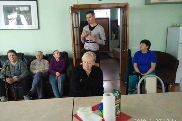 Московская церковь «Страна свободы» начала служение в доме престарелых