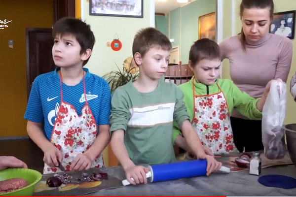 Христиане Петербурга посетили детский дом 