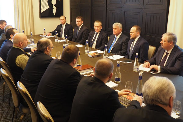 Франклин Грэм встретился с представителями Евангельских союзов России