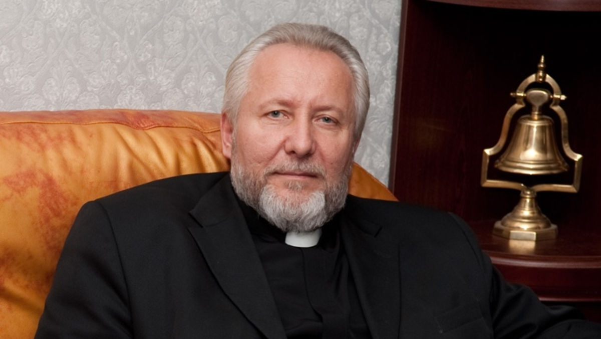 Епископ Сергей Ряховский поздравил Владимира Зеленского с победой на выборах