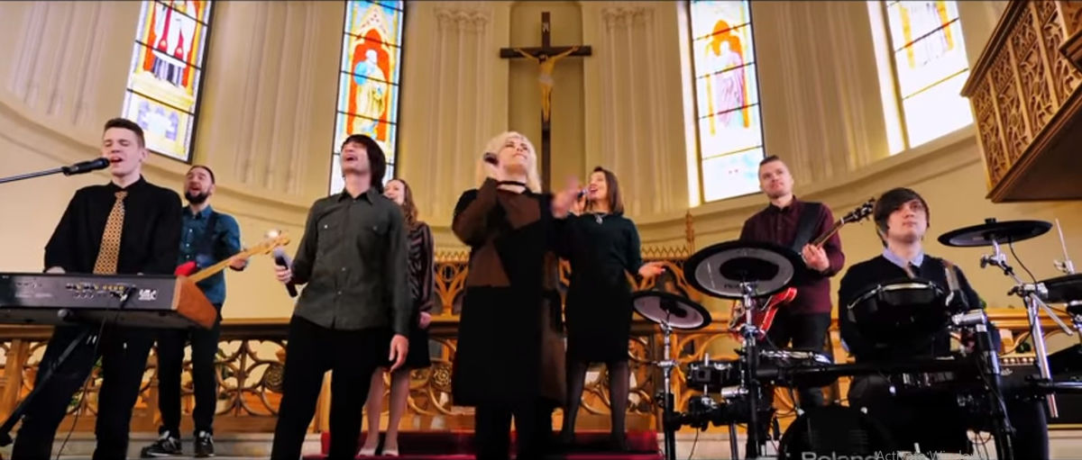 Музыкальный клип «ОН ВОСКРЕС» представили на Пасху в Церкви Божией в Царицыно 