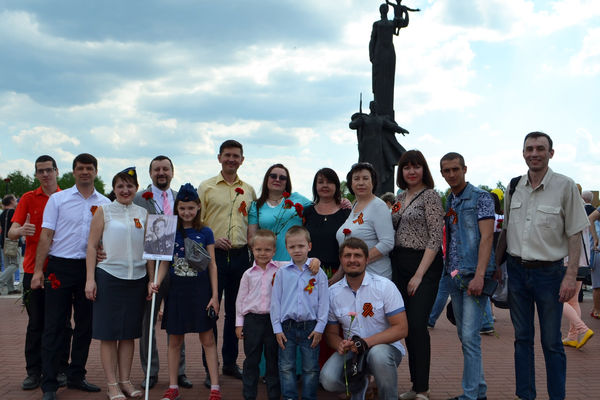 Пензенские христиане возложили цветы к Монументу воинской и трудовой славы