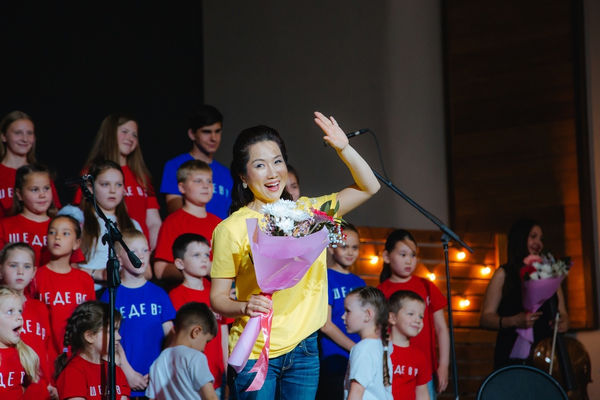 Корейская оперная певица провела концерт в томской «Церкви Прославления» 