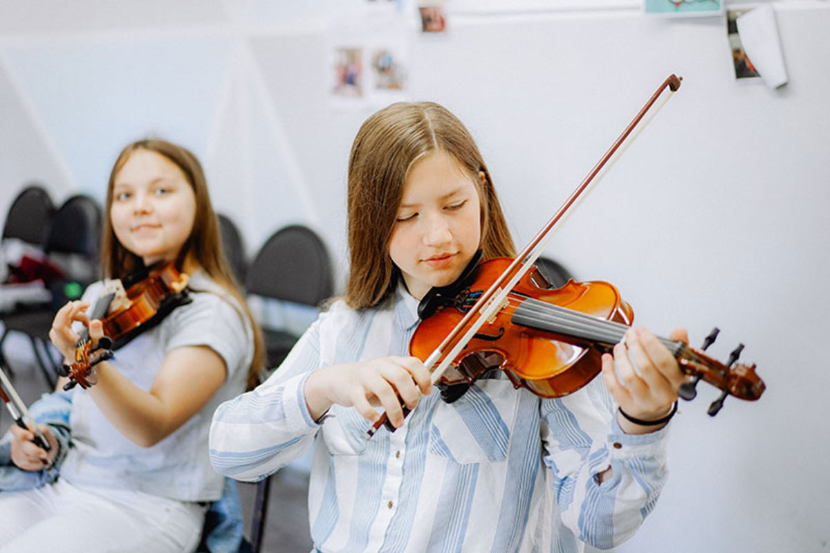 Музыкальная школа Дутово. Учитель скрипки. Учитель музыки. Педагог по скрипке
