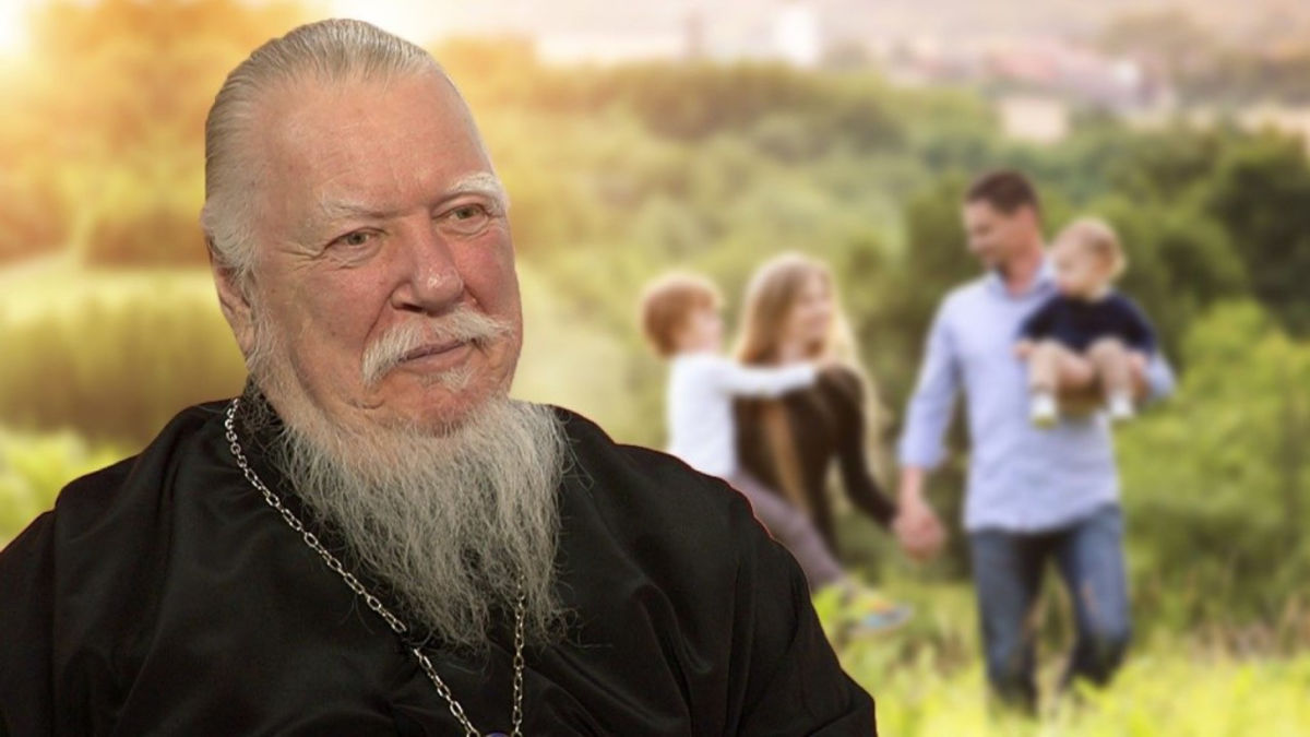 Епископ Сергей Ряховский выразил соболезнование в связи с кончиной отца Дмитрия Смирнова
