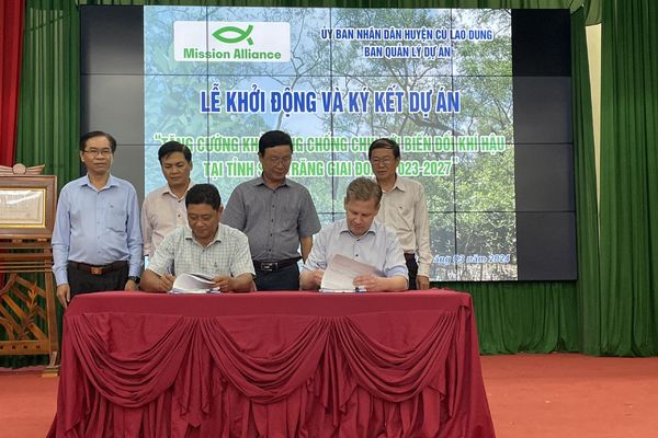 BUILD CLIMATE CHANGE RESILIENCE IN CU LAO DUNG, SOC TRANG