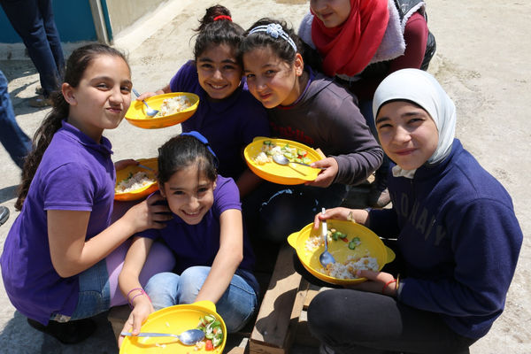 Skolelunsj til flyktningbarn i Libanon