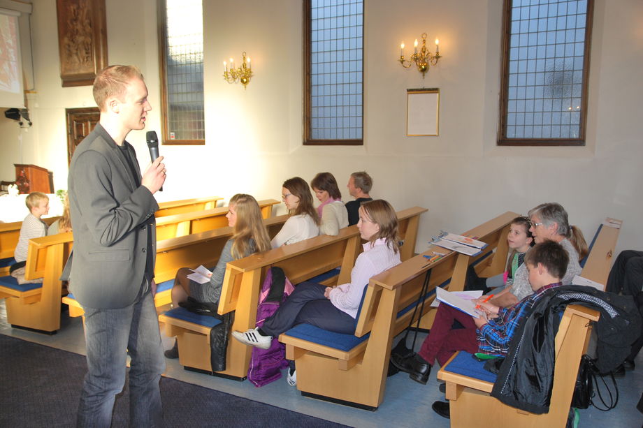 Einar snakket om at Jesus ønsker fellesskap med barn for å velsigne dem