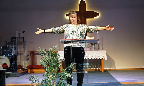 Ei utstrakt hånd - Wenche Haavardsholm