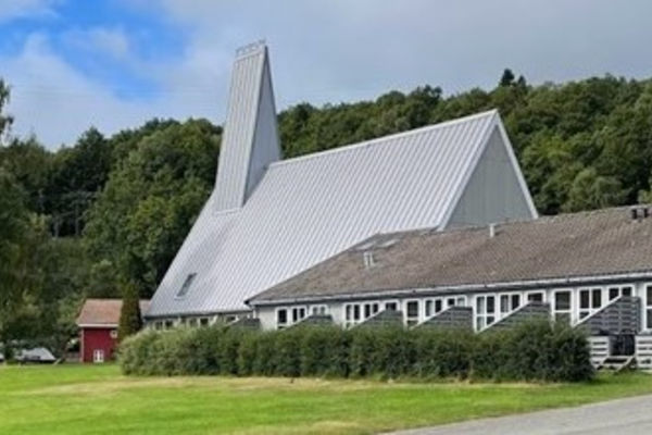 Velkommen til MENIGHETSWEEKEND på  Åpta Misjonssenter