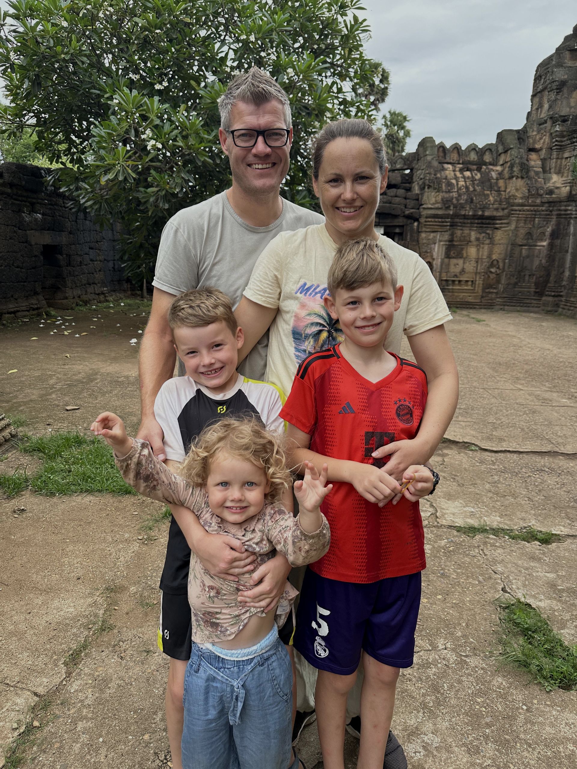 Familien Nygaard deler fra FamilieDTS og Kambodsja