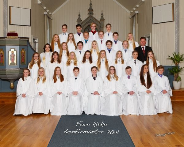 Konfirmanter Fore kirke 2014