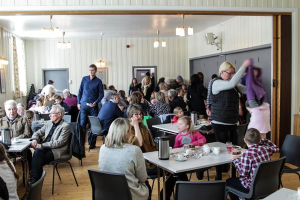 Søndag 24. april var det SUPER DUPER SØNDAG i Halsa kirke med barnekor