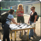 www.kinderattr.ru Аттракцион Парковые шашки