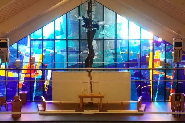 Saman som kyrkje for verda