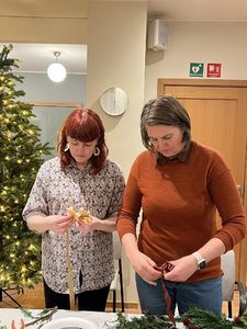 Aðventukransagerð í Ólafíustofu