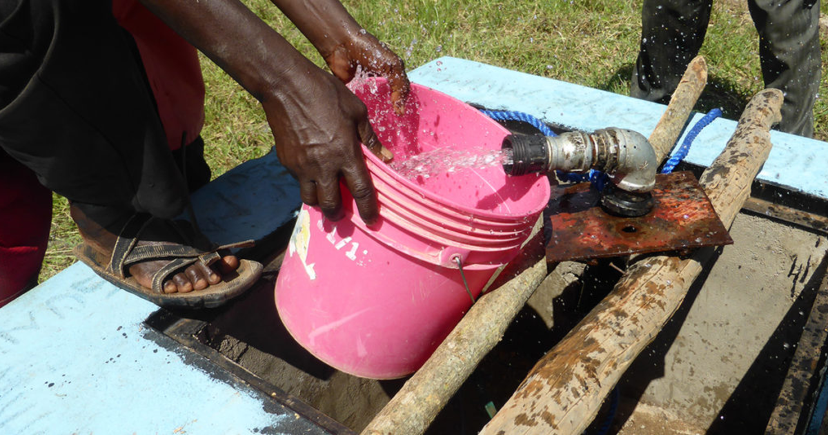 Pålitelig vanntilførsel i Tanzania