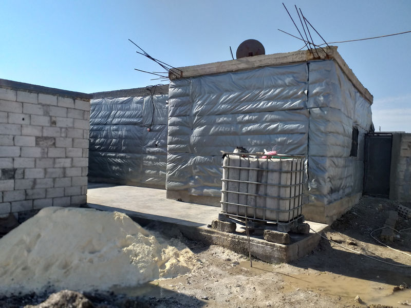 House insulated with polyfloss
