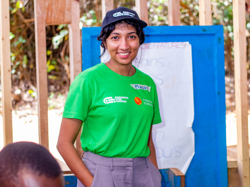 Marley Singarajah på feltopphold hos Eco Moyo, november 2022.