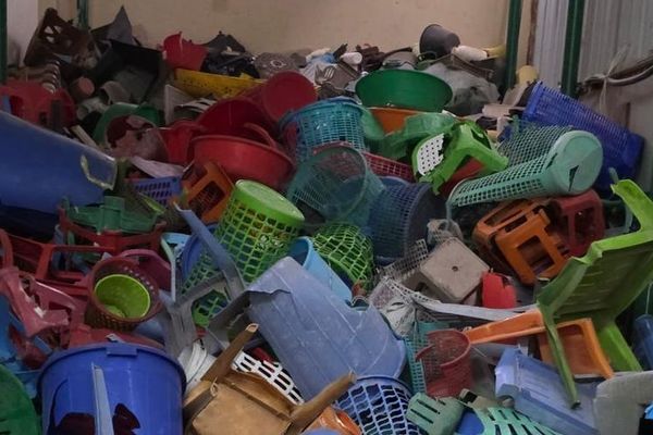 Sortering av innsamlet plast.