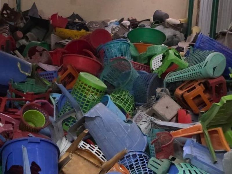 Sortering av innsamlet plast.