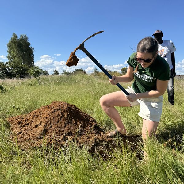 Master med Mening: Prosjektering av Samfunnssenter i Zimbabwe