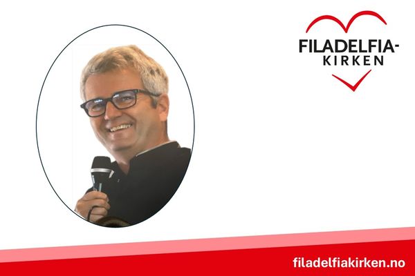 Pastor John Ivar Trannum taler på Gudstjenesten