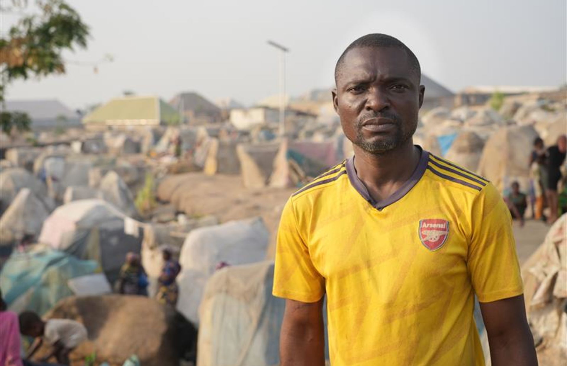 Pastor Benjamin Barnabas ble brutalt angrepet av Fulani-militanter i det nordlige Nigeria. Hans bror og svigerinne ble myrdet, og han pådro seg forferdelige skader selv.