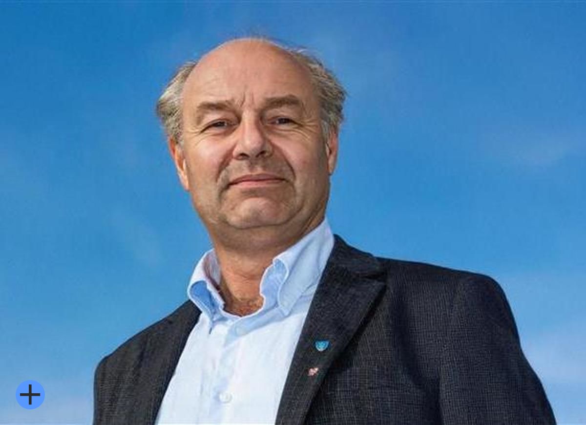 Valg av sentralstyre – et historisk styrevalg