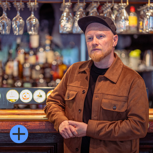 Salmer på pub – himmel i mørket