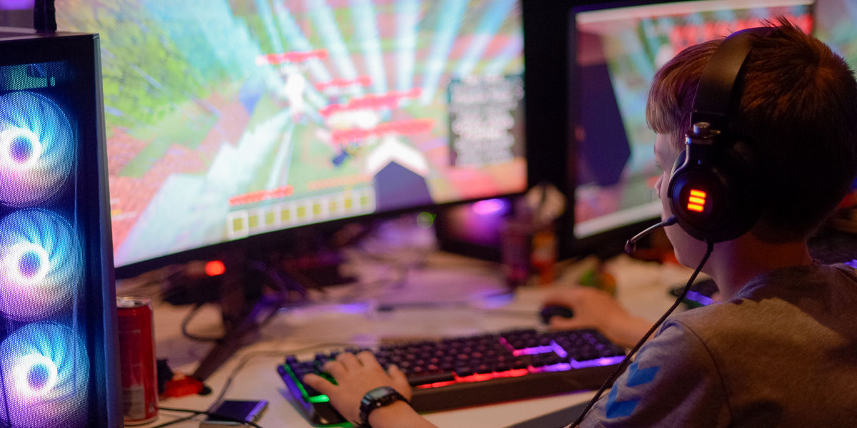 Gaming-natt for over 100 barn og ungdommer