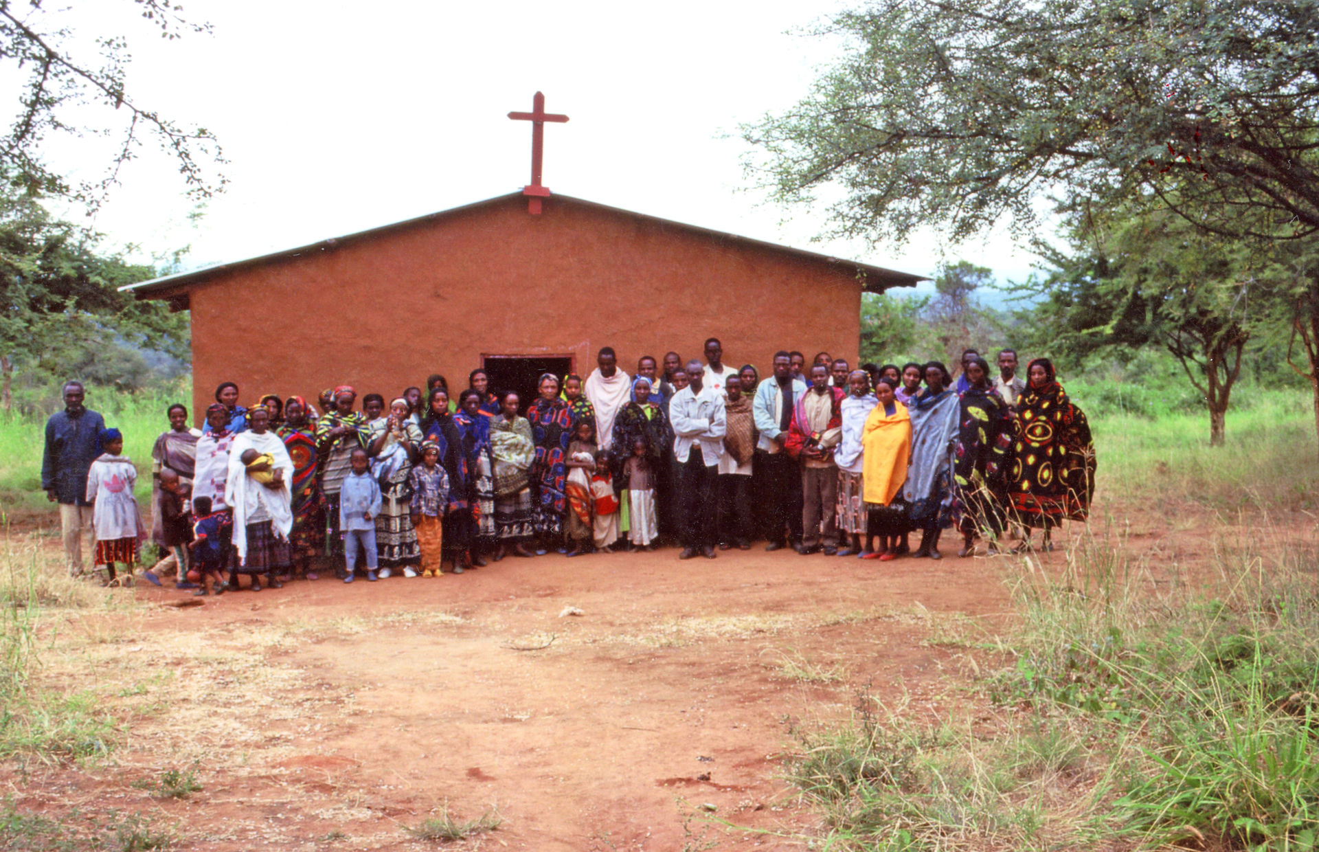 Innvielsesdagen for en ny kirke i Seranser