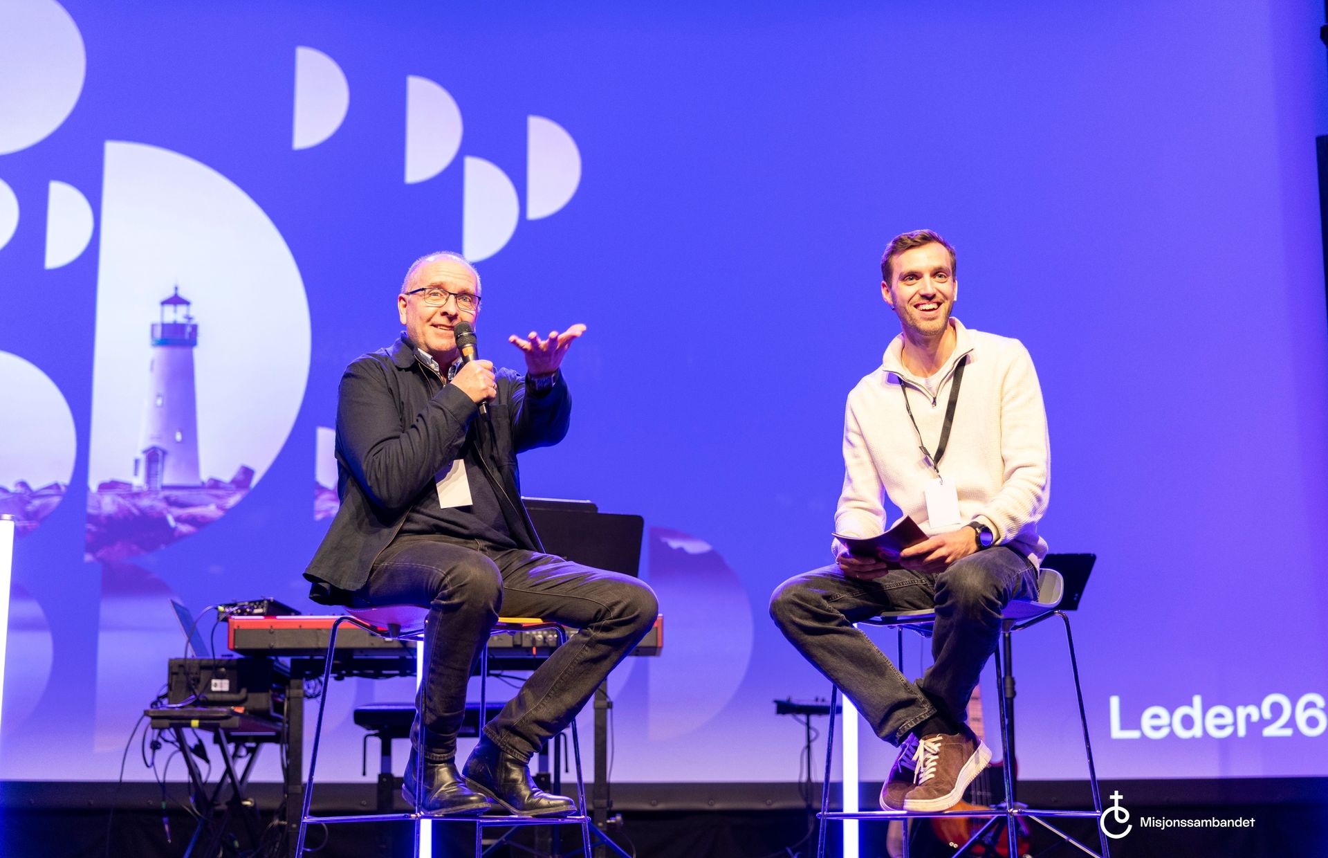 Ledelsen i Misjonssambandet var også tilstede. FV Gunnar Bråthen - generalsekretær sammen med Andreas Furnes - daglig leder Misjonssambandet Ung.