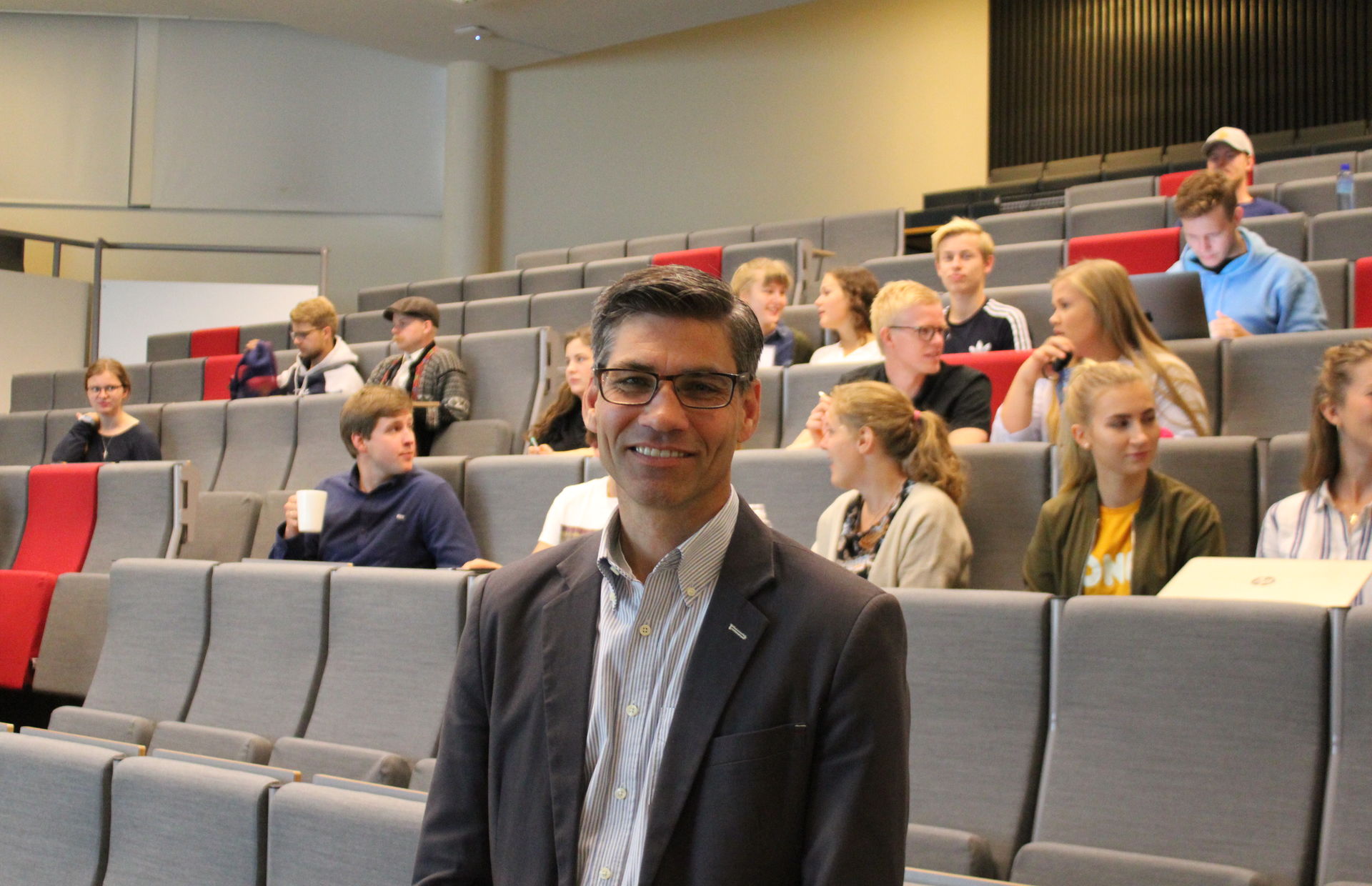 Frank-Ole Thoresen, rektor Fjellhaug Internasjonale Høyskole